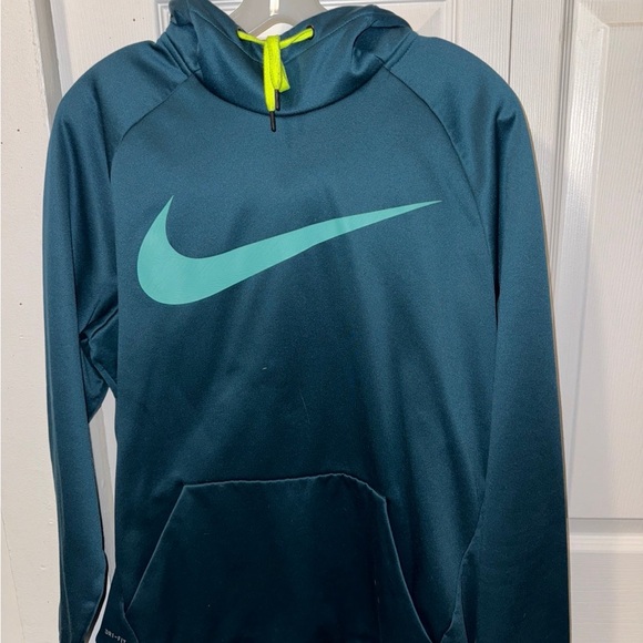 Nike hoodie - Picture 1 of 1